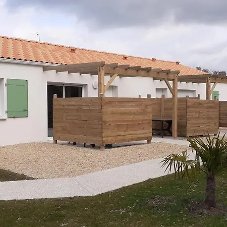 Au Logis Des Muriers * Vairé