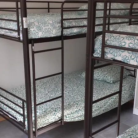 Au Logis Des Muriers