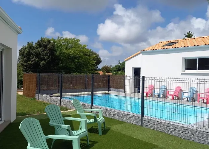 Au Logis Des Muriers *